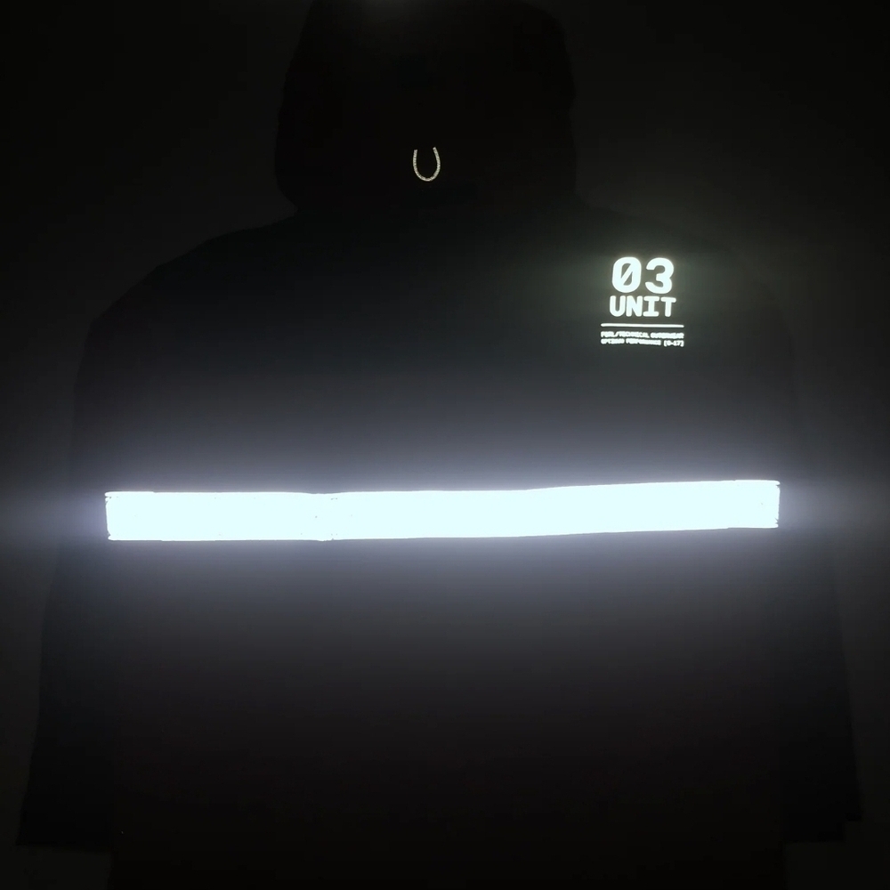 Polo Ralph Lauren RLX Red and Black Water-Repellent Hooded Anorak Jacket - Picture 13 of 13